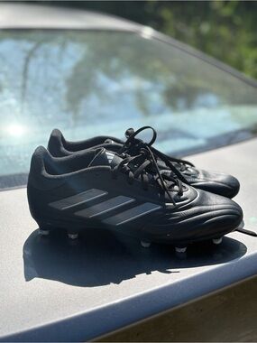 adidas Men’s Black Soccer Cleats with Silver Stripes